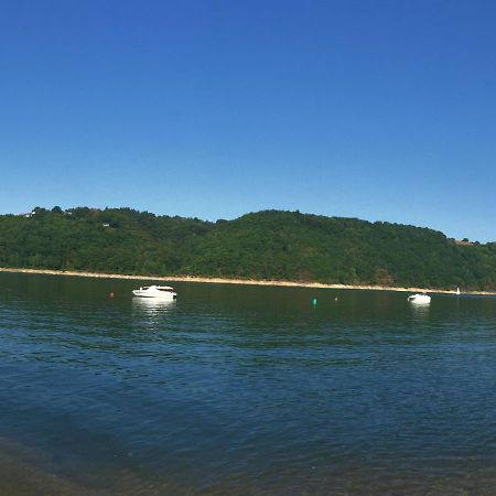Comfortable Holiday Home Near The Lake ボーリュ エクステリア 写真
