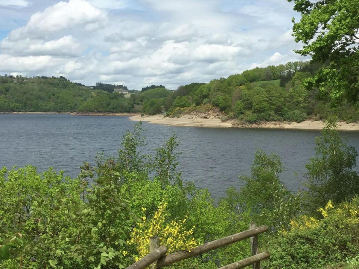 Comfortable Holiday Home Near The Lake ボーリュ エクステリア 写真